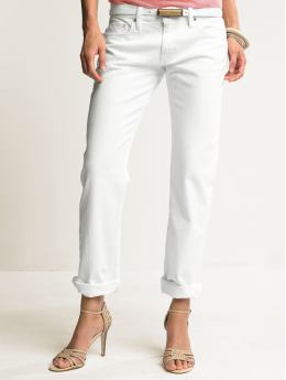 boyfriend-jeans-white